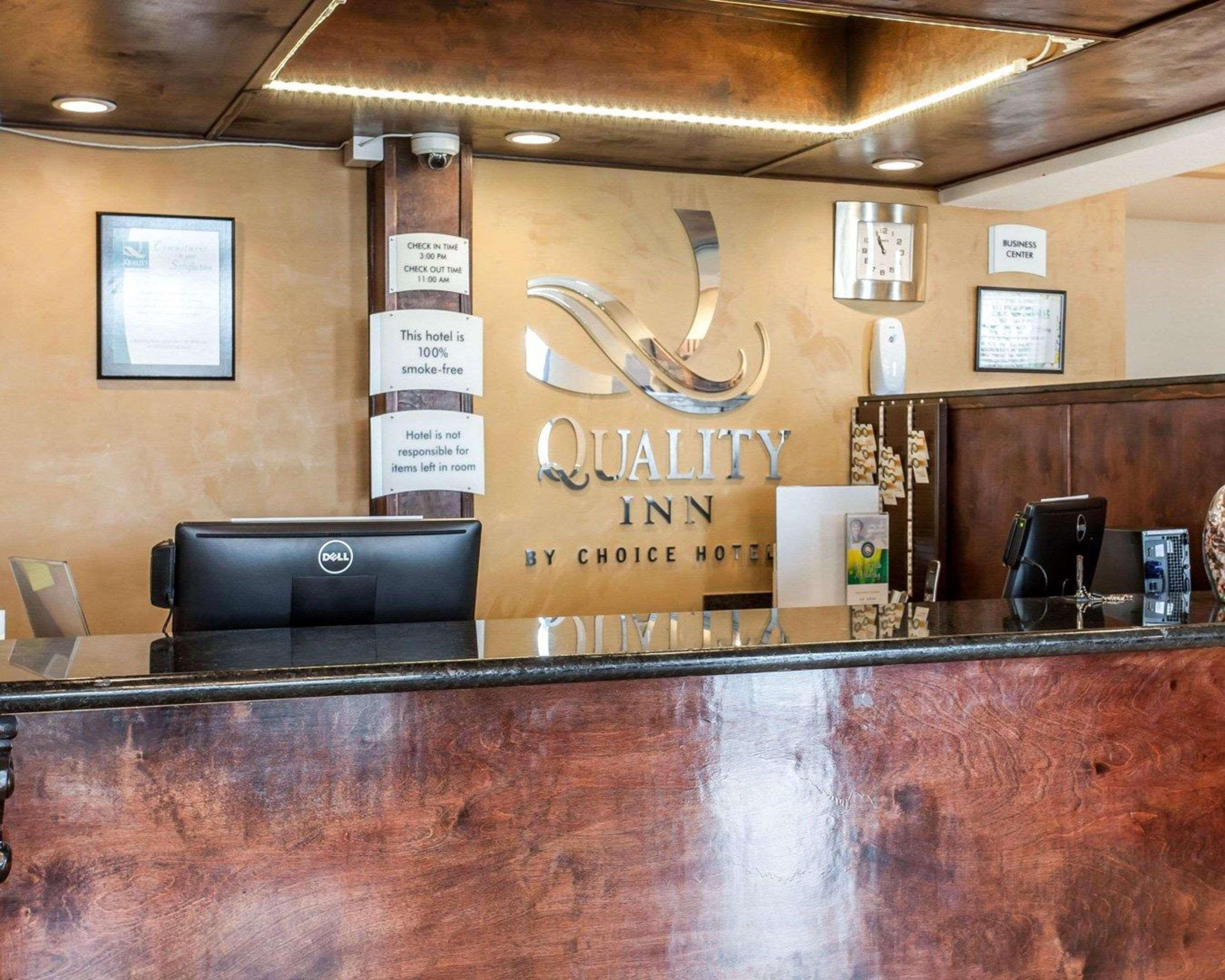 凯艺套房酒店-奥卡诺根奥马克 Okanogan 外观 照片