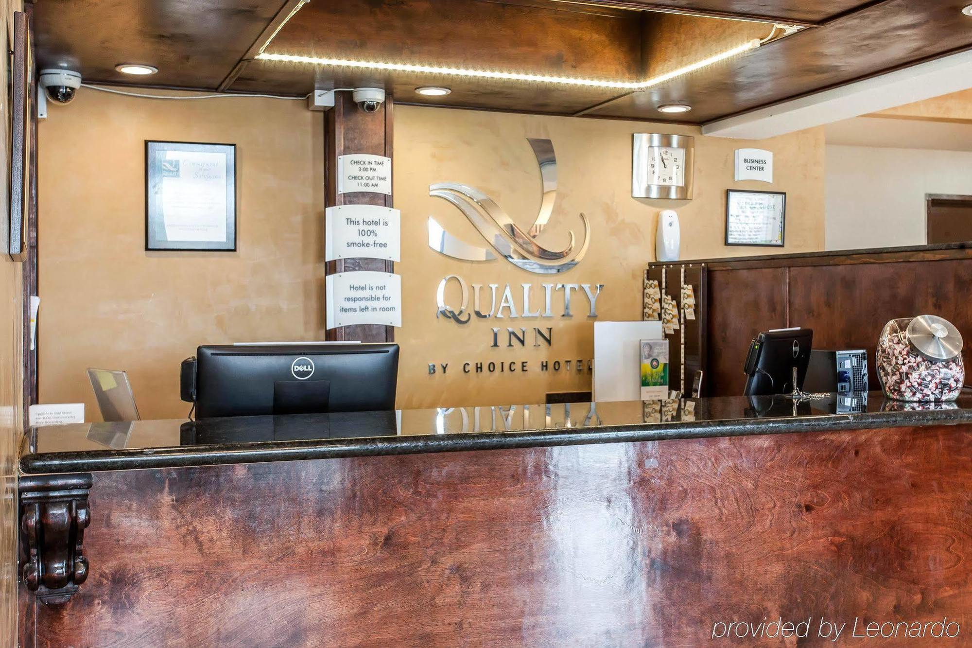 凯艺套房酒店-奥卡诺根奥马克 Okanogan 外观 照片